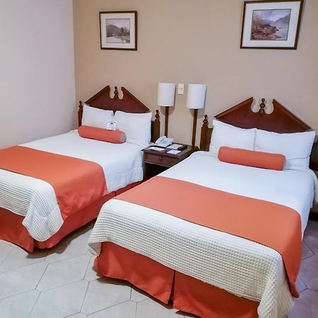Hotel Royal Palace Guatemala City ภายนอก รูปภาพ