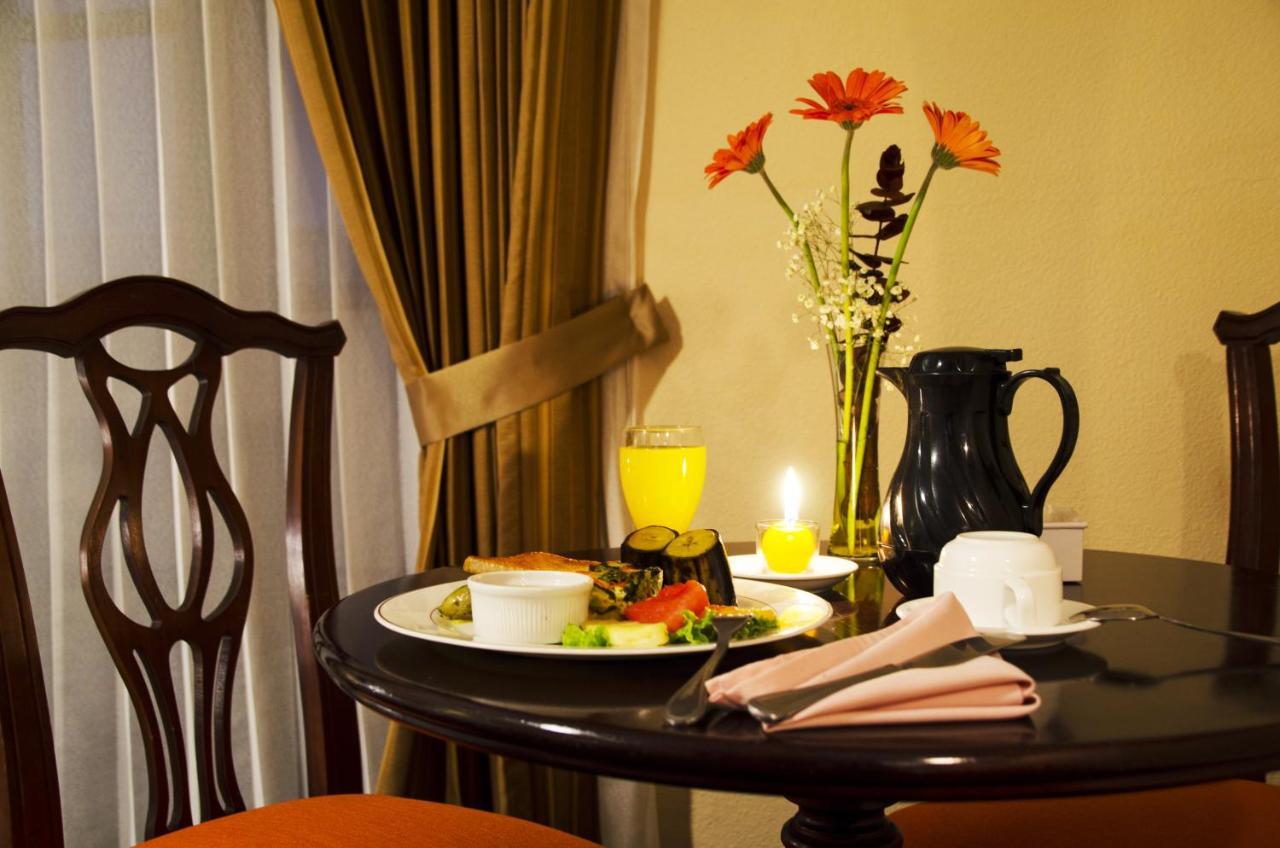 Hotel Royal Palace Guatemala City ภายนอก รูปภาพ