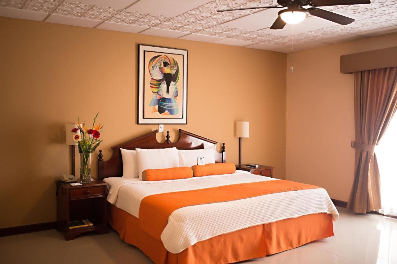 Hotel Royal Palace Guatemala City ภายนอก รูปภาพ